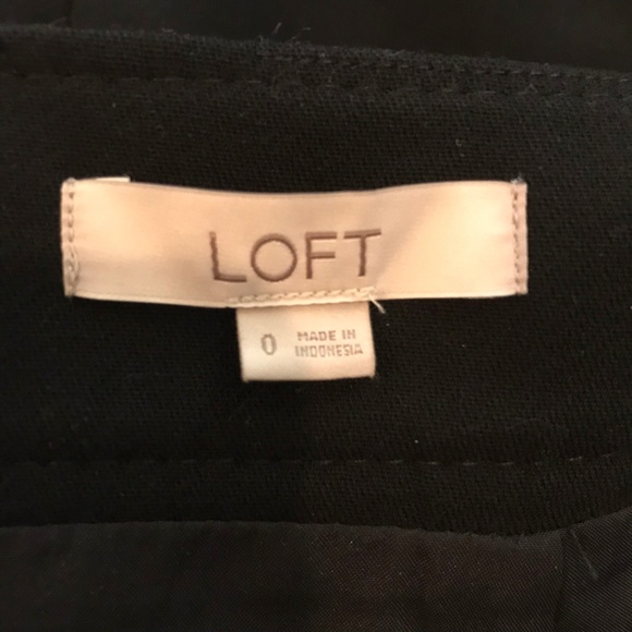 NWOT LOFT Black Pencil Skirt Sz 0 - Picture 4 of 6